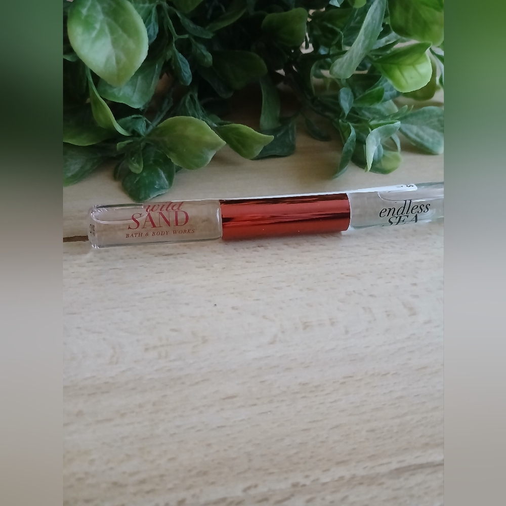 NWT Duel-Ended Rollerball Perfume From Bath & Body Works! Sealed